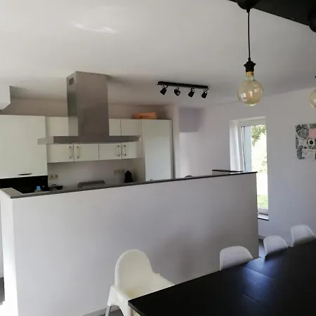Villa L'endroit Oublie - Pour 7 Personnes A Spa-francorchamps *